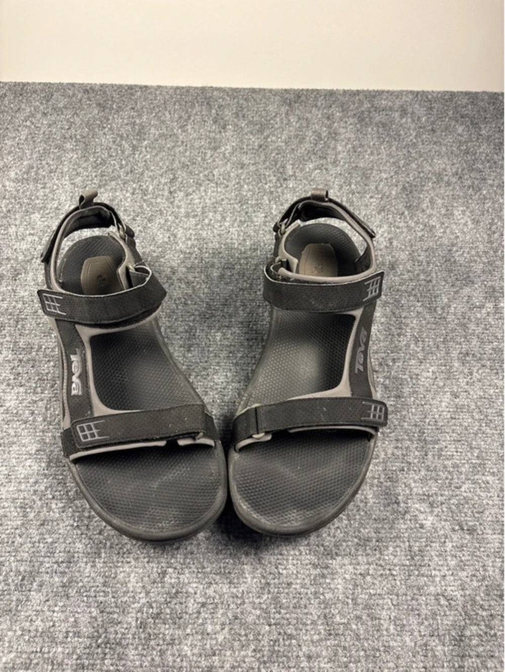 Men’s Teva Sandals 12